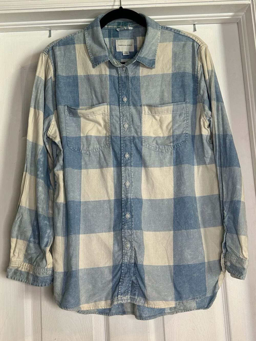 American Eagle Women's Blue and White Plaid Oversized Flannel Shirt - Size S